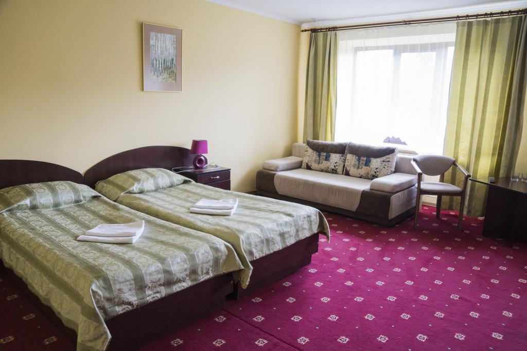 Perlyna Karpat Hotel Slavske Ngoại thất bức ảnh